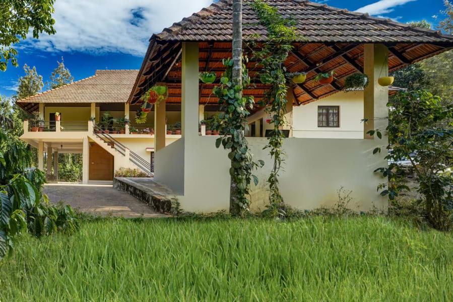 Coorg Bliss Estate Stay 마디케리 외부 사진