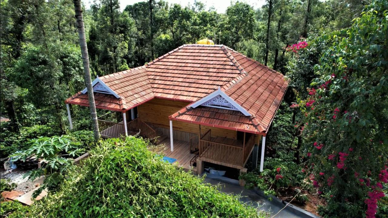 Coorg Bliss Estate Stay 마디케리 외부 사진